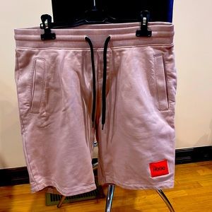 Hugo Boss Men Shorts size L light purple